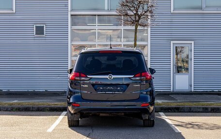 Opel Zafira C рестайлинг, 2012 год, 995 000 рублей, 5 фотография