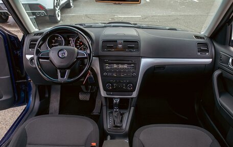 Skoda Yeti I рестайлинг, 2015 год, 1 095 000 рублей, 16 фотография