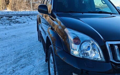 Toyota Land Cruiser Prado 120 рестайлинг, 2008 год, 2 430 000 рублей, 9 фотография