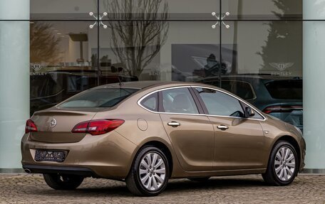 Opel Astra J, 2013 год, 955 000 рублей, 5 фотография