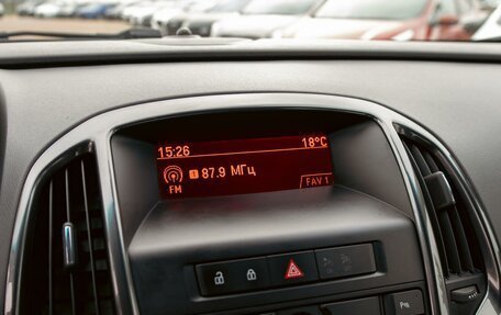 Opel Astra J, 2013 год, 955 000 рублей, 11 фотография