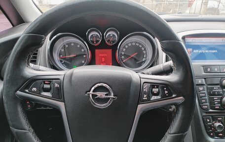 Opel Astra J, 2011 год, 750 000 рублей, 9 фотография