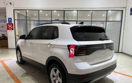 Volkswagen T-Cross I, 2021 год, 1 556 000 рублей, 6 фотография