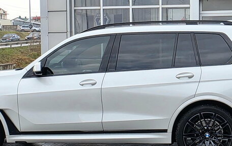 BMW X7, 2021 год, 10 700 000 рублей, 2 фотография