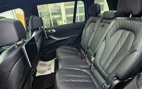 BMW X7, 2021 год, 10 700 000 рублей, 14 фотография