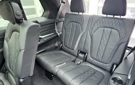 BMW X7, 2021 год, 10 700 000 рублей, 39 фотография