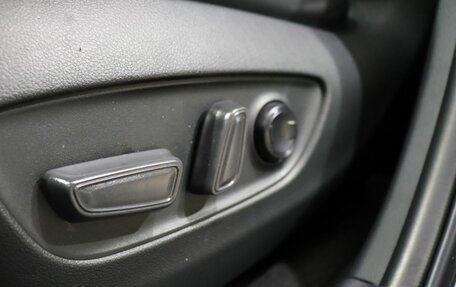 Toyota RAV4, 2023 год, 3 950 000 рублей, 11 фотография