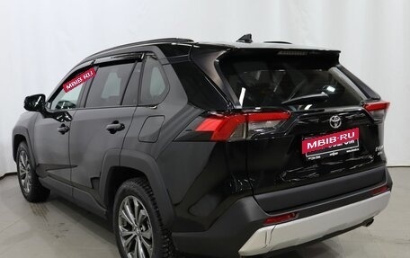 Toyota RAV4, 2023 год, 3 950 000 рублей, 6 фотография