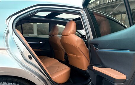 Toyota Camry, 2022 год, 4 750 000 рублей, 13 фотография