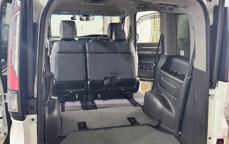 Honda Stepwgn IV, 2017 год, 1 800 000 рублей, 22 фотография