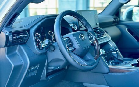 Toyota Land Cruiser, 2021 год, 9 200 000 рублей, 18 фотография