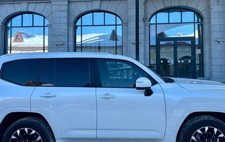 Toyota Land Cruiser, 2021 год, 9 200 000 рублей, 24 фотография