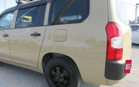 Toyota Probox I, 2016 год, 700 000 рублей, 7 фотография