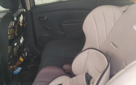 Renault Sandero II рестайлинг, 2019 год, 830 000 рублей, 5 фотография