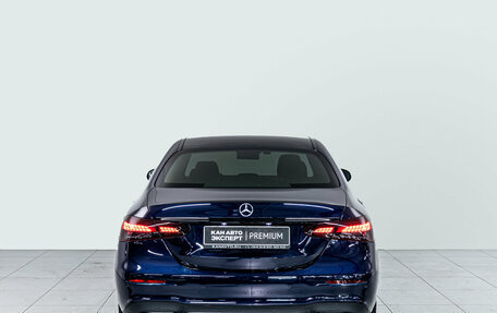 Mercedes-Benz E-Класс, 2021 год, 5 990 000 рублей, 5 фотография
