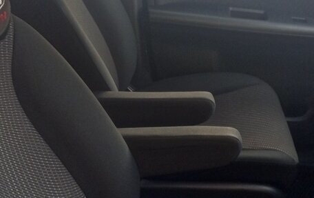 Honda Freed I, 2012 год, 915 000 рублей, 8 фотография