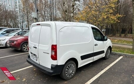 Peugeot Partner II рестайлинг 2, 2010 год, 399 000 рублей, 2 фотография