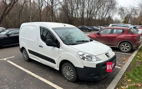 Peugeot Partner II рестайлинг 2, 2010 год, 399 000 рублей, 3 фотография