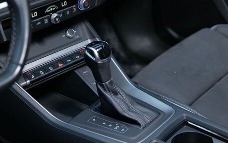 Audi Q3, 2022 год, 2 592 000 рублей, 14 фотография