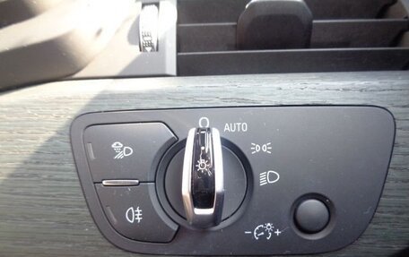 Audi A4, 2017 год, 1 600 000 рублей, 19 фотография