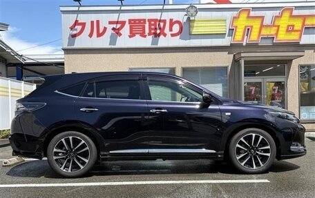 Toyota Harrier, 2017 год, 2 400 000 рублей, 4 фотография