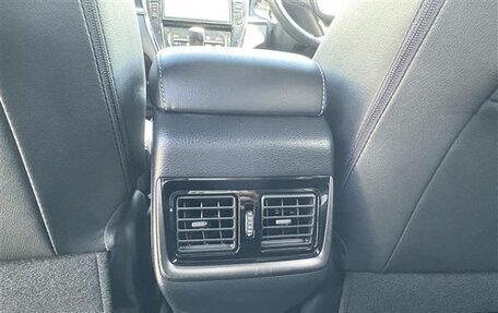 Toyota Harrier, 2017 год, 2 400 000 рублей, 27 фотография