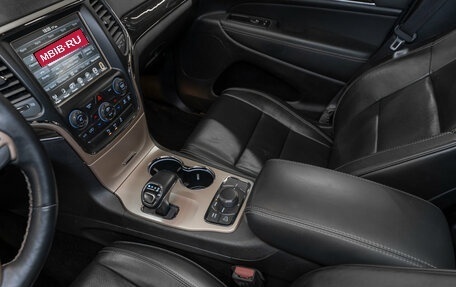 Jeep Grand Cherokee, 2014 год, 2 680 000 рублей, 19 фотография