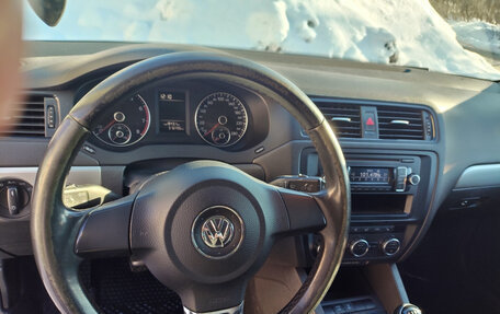Volkswagen Jetta VI, 2013 год, 600 000 рублей, 18 фотография