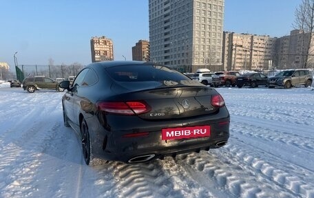 Mercedes-Benz C-Класс, 2019 год, 3 400 000 рублей, 4 фотография