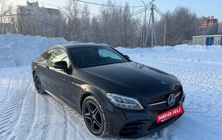 Mercedes-Benz C-Класс, 2019 год, 3 400 000 рублей, 6 фотография
