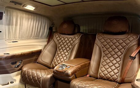 Mercedes-Benz V-Класс, 2018 год, 5 600 000 рублей, 11 фотография