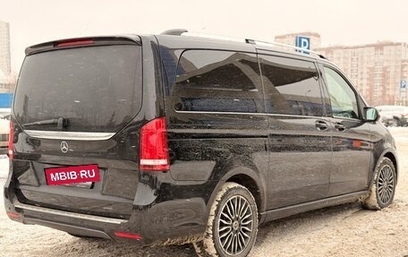 Mercedes-Benz V-Класс, 2018 год, 5 600 000 рублей, 7 фотография