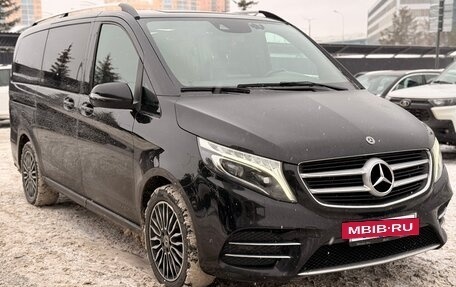 Mercedes-Benz V-Класс, 2018 год, 5 600 000 рублей, 5 фотография