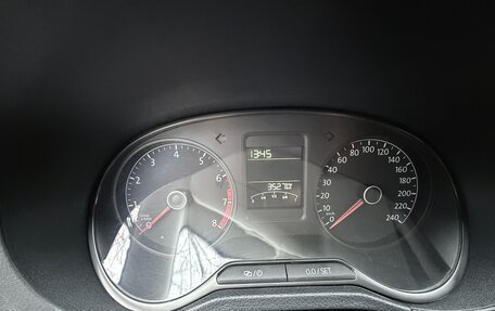 Volkswagen Polo VI (EU Market), 2015 год, 1 230 000 рублей, 9 фотография