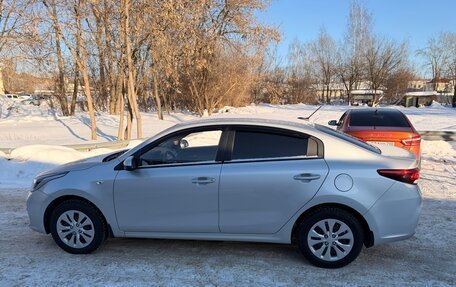 KIA Rio IV, 2017 год, 1 300 000 рублей, 10 фотография