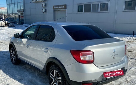 Renault Logan II, 2019 год, 1 040 000 рублей, 6 фотография