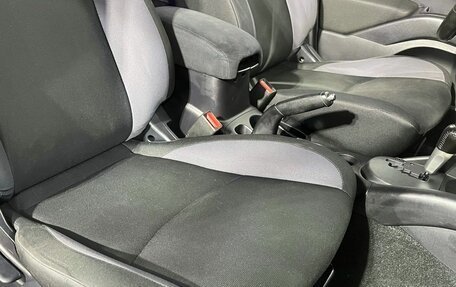 Mitsubishi Outlander III рестайлинг 3, 2009 год, 1 100 000 рублей, 15 фотография