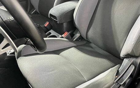 Mitsubishi Outlander III рестайлинг 3, 2009 год, 1 100 000 рублей, 14 фотография