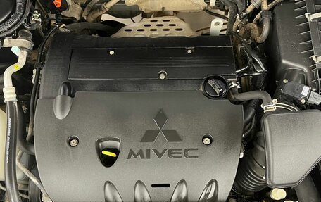 Mitsubishi Outlander III рестайлинг 3, 2009 год, 1 100 000 рублей, 21 фотография