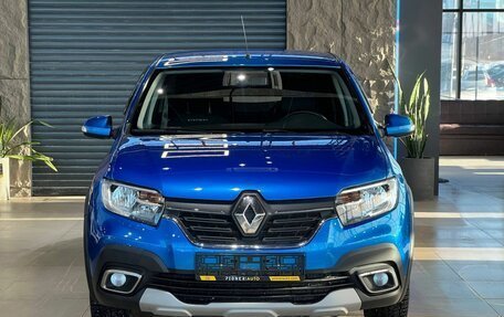 Renault Logan II, 2018 год, 1 220 000 рублей, 2 фотография