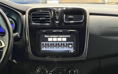 Renault Logan II, 2018 год, 1 220 000 рублей, 10 фотография