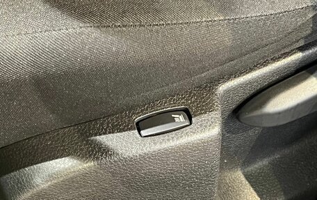 Renault Logan II, 2018 год, 1 220 000 рублей, 17 фотография