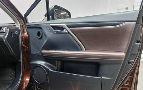 Lexus RX IV рестайлинг, 2019 год, 4 710 000 рублей, 23 фотография