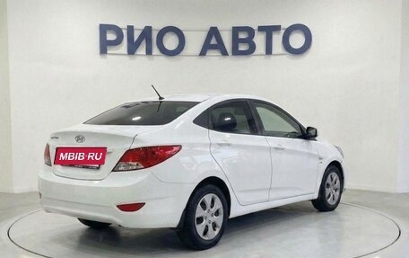 Hyundai Solaris II рестайлинг, 2014 год, 399 999 рублей, 4 фотография