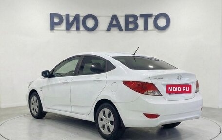 Hyundai Solaris II рестайлинг, 2014 год, 399 999 рублей, 5 фотография