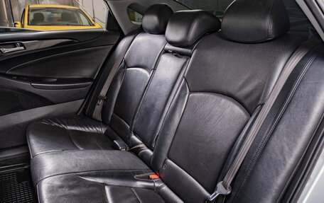 Hyundai Sonata VI, 2010 год, 799 000 рублей, 16 фотография