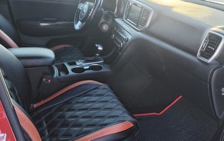 KIA Sportage IV рестайлинг, 2018 год, 2 050 000 рублей, 10 фотография