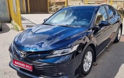 Toyota Camry, 2019 год, 2 980 000 рублей, 1 фотография