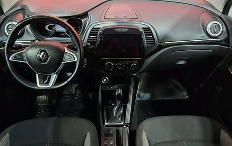 Renault Kaptur I рестайлинг, 2022 год, 1 750 000 рублей, 9 фотография