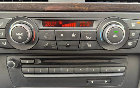 BMW 3 серия, 2011 год, 990 000 рублей, 15 фотография